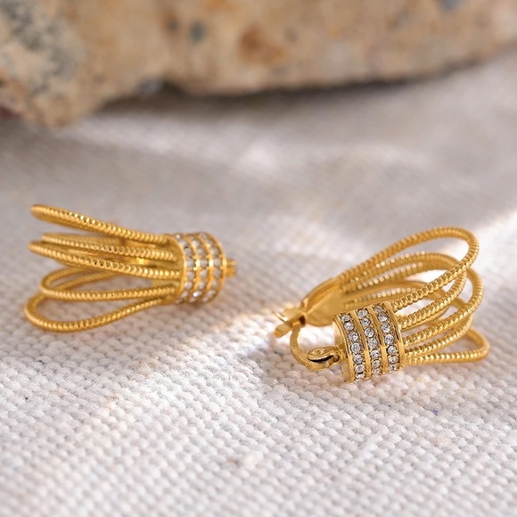 ◾️18K Gold Plated Stylish Unique Cubic Statement Earrings - Picture 9 of 15
